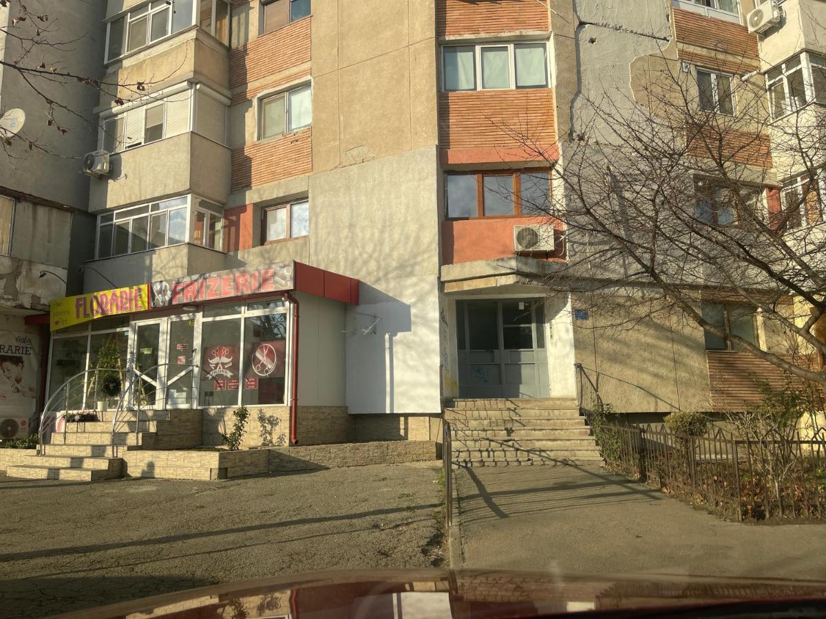 Eden Luxury Apartment Braila Exterior photo